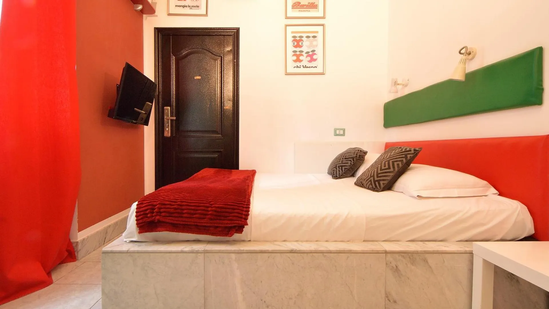 דירה מילאנו Bellissimo Mini Appartamento A Tema Bandiera Italiana, Potente Wi-Fi, 3 Linee Metropolitane Dietro Casa, Collegato Direttamente Con Aeroporto Di Malpensa E Rho Fiera